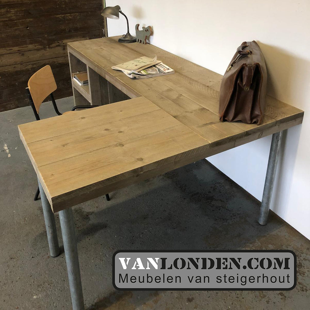 Steigerhouten hoekbureau Stan