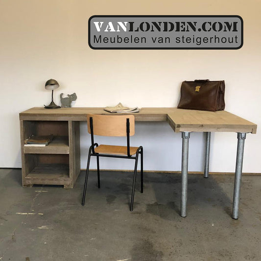 Steigerhouten hoekbureau Stan