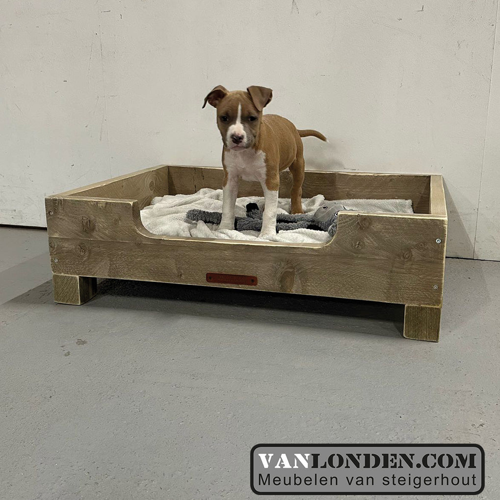 Steigerhouten hondenmand Mack