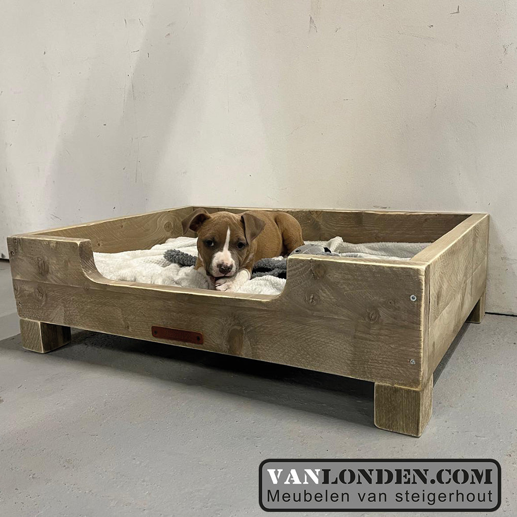 Steigerhouten hondenmand Mack