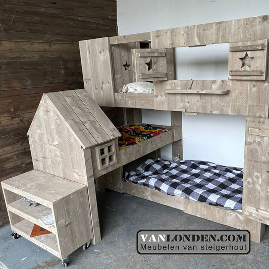 Steigerhouten hooglapers villa kakelbont