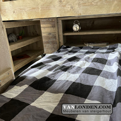 Steigerhouten hooglapers villa kakelbont