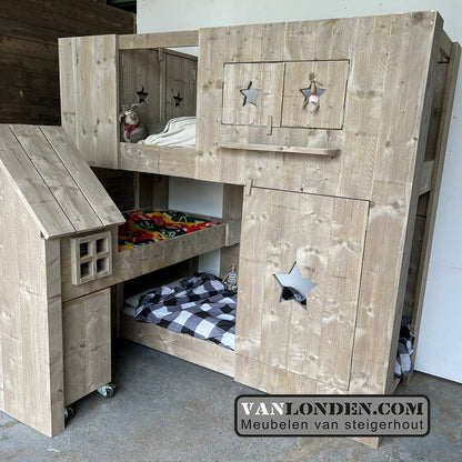 Steigerhouten hooglapers villa kakelbont