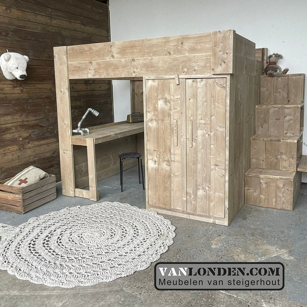 Steigerhouten hoogslaper Aukje