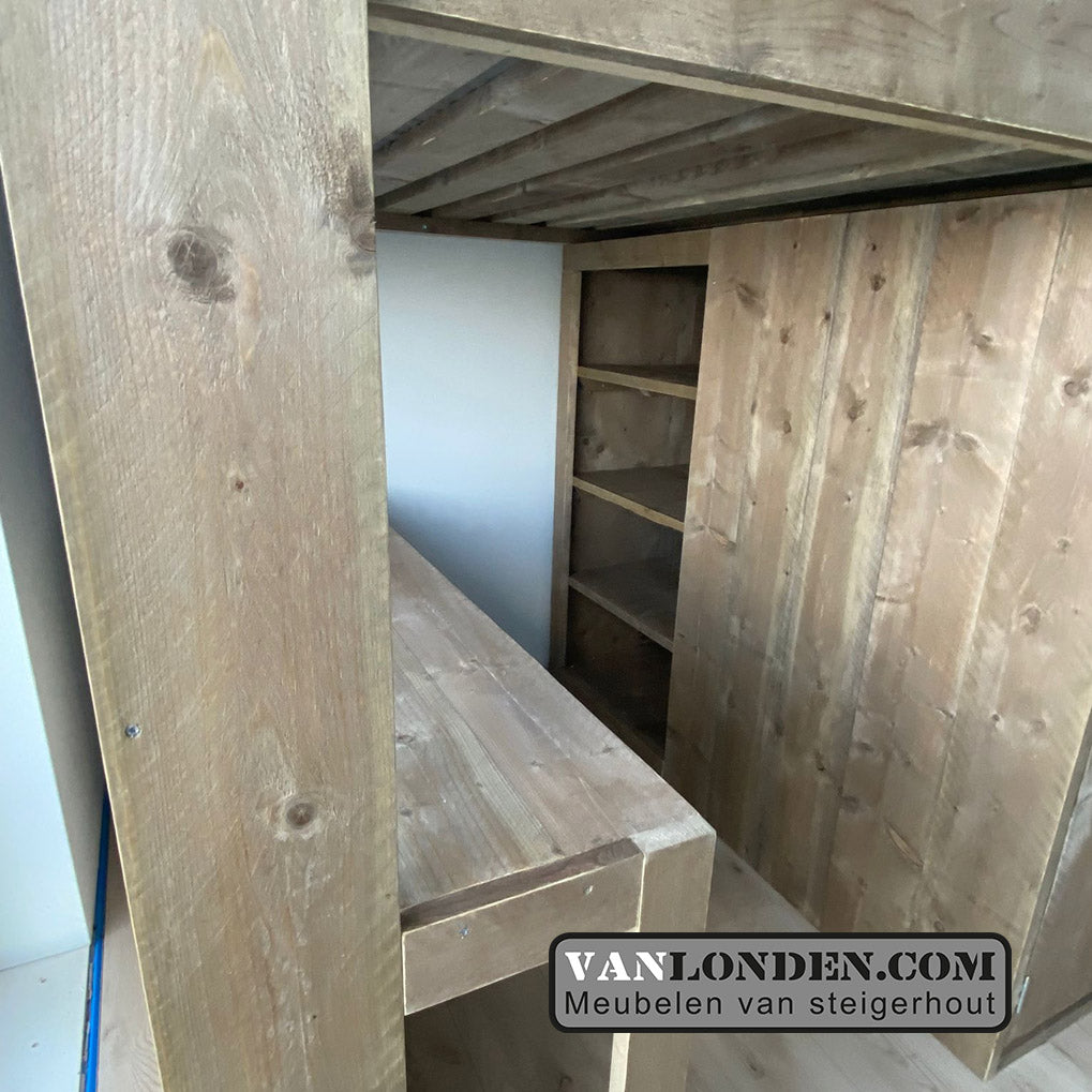 Steigerhouten hoogslaper Aukje