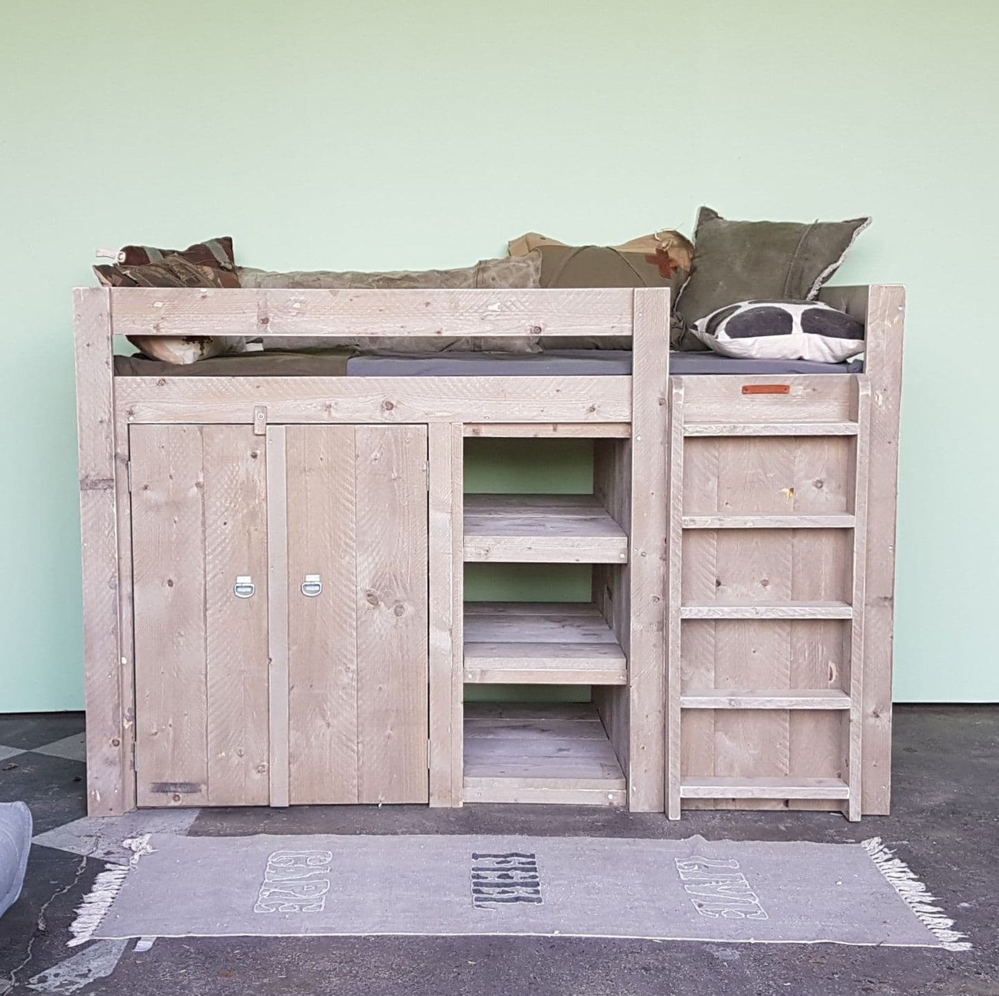 Steigerhouten hoogslaper Bram