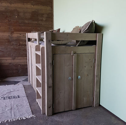 Steigerhouten hoogslaper Bram