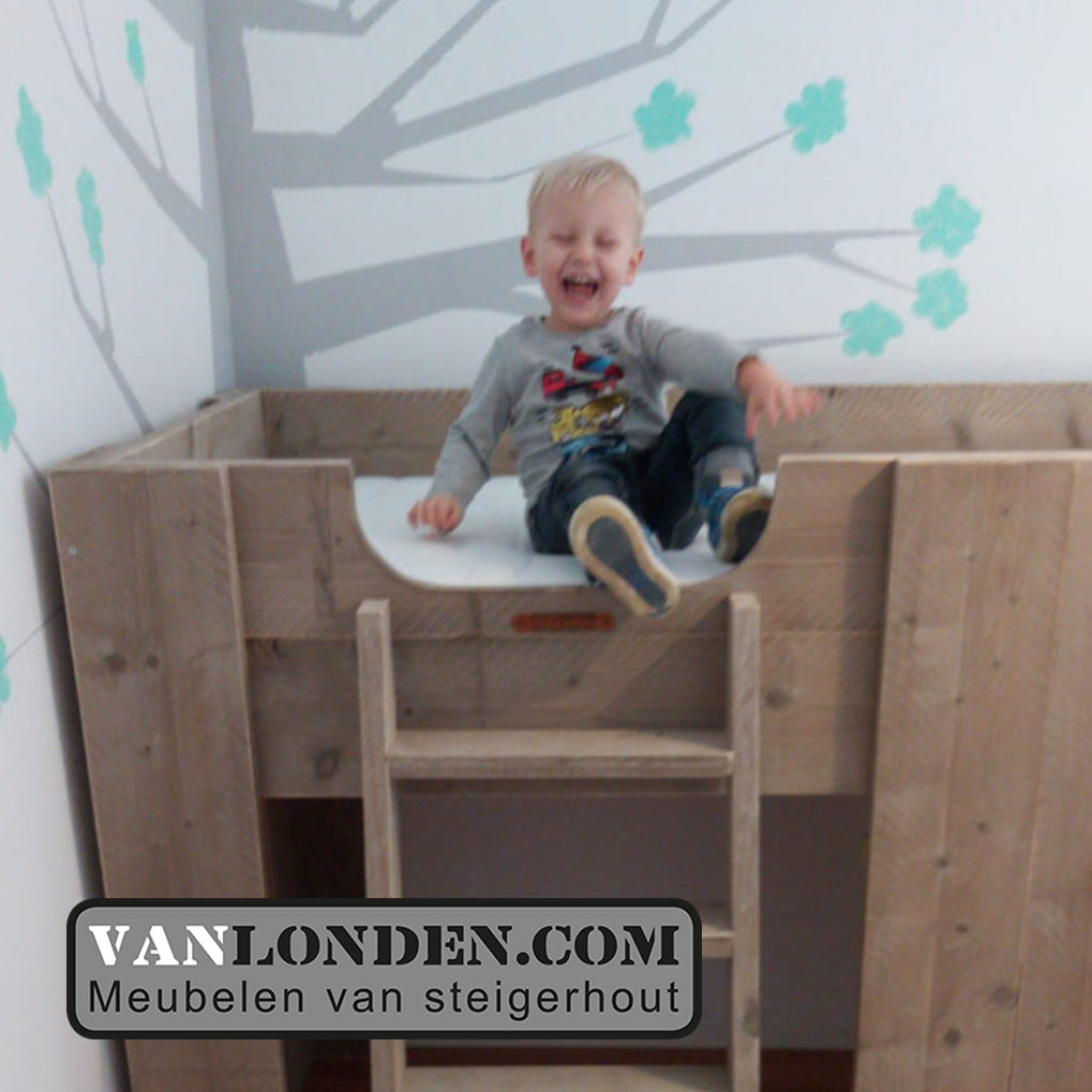 Steigerhouten hoogslaper Dide