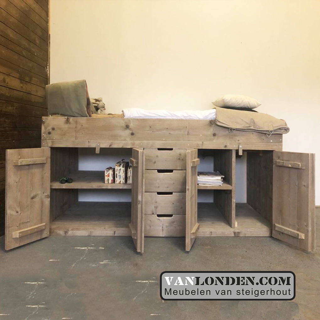 Steigerhouten half hoogslaper Duuk