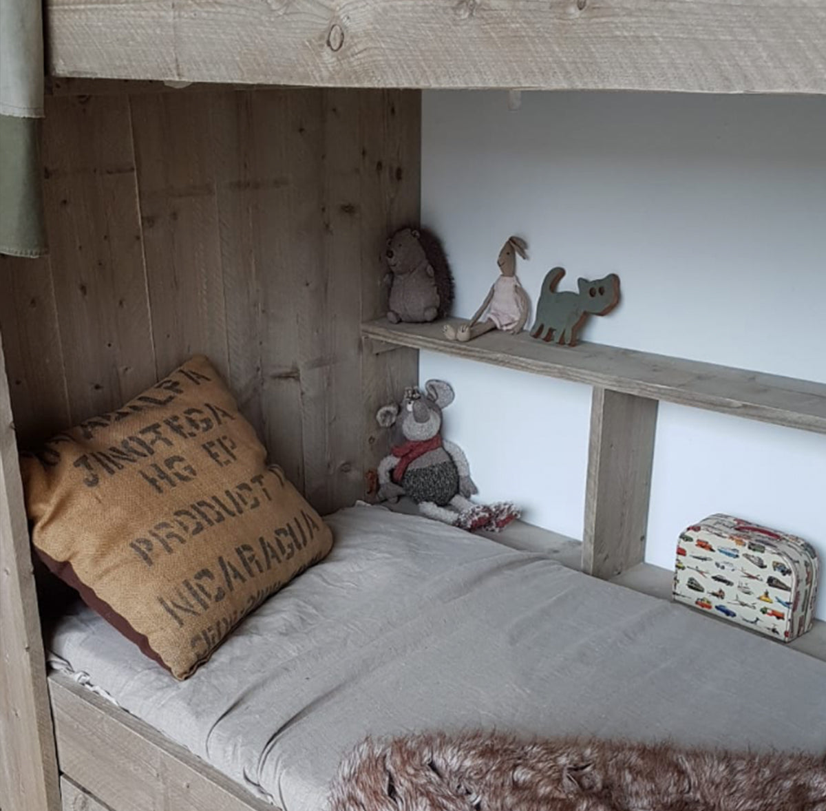 Steigerhouten hoogslaper Famke