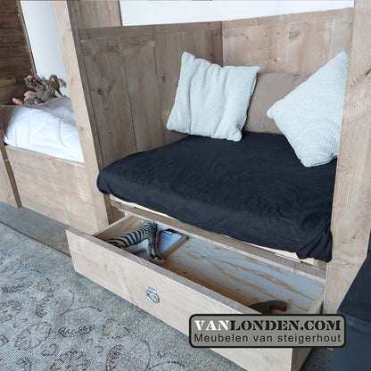 Steigerhouten hoogslaper Meta