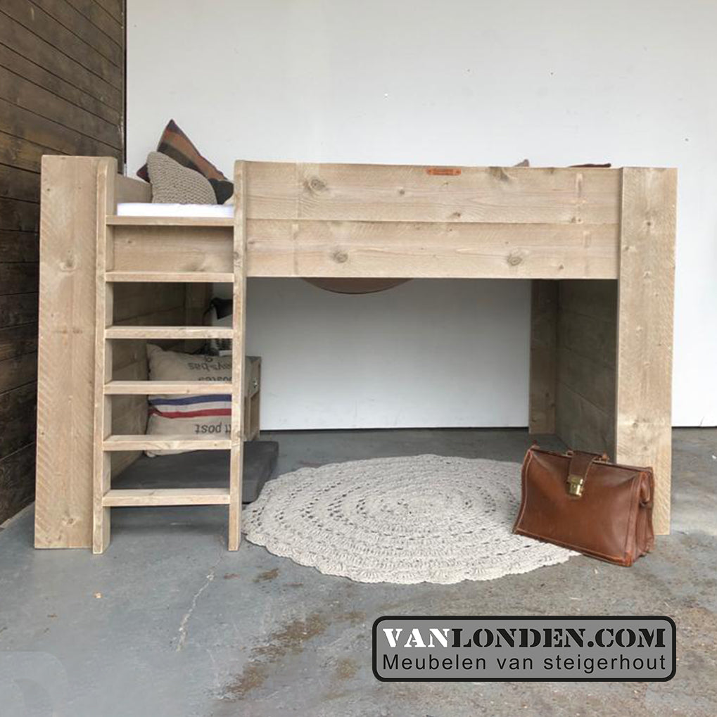 Steigerhouten hoogslaper Sarah