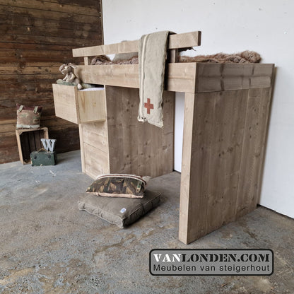 Steigerhouten hoogslaper Sarron met lades