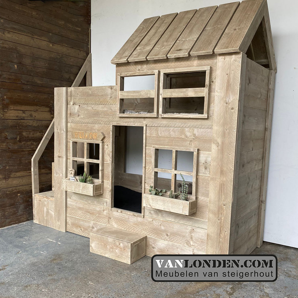 Steigerhouten hoogslaper huisje Meike