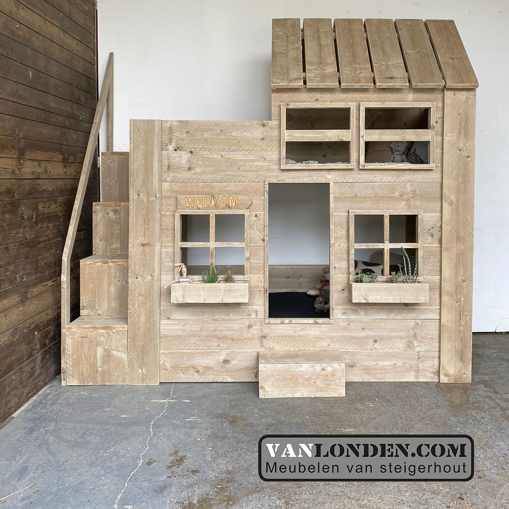 Steigerhouten hoogslaper huisje Meike