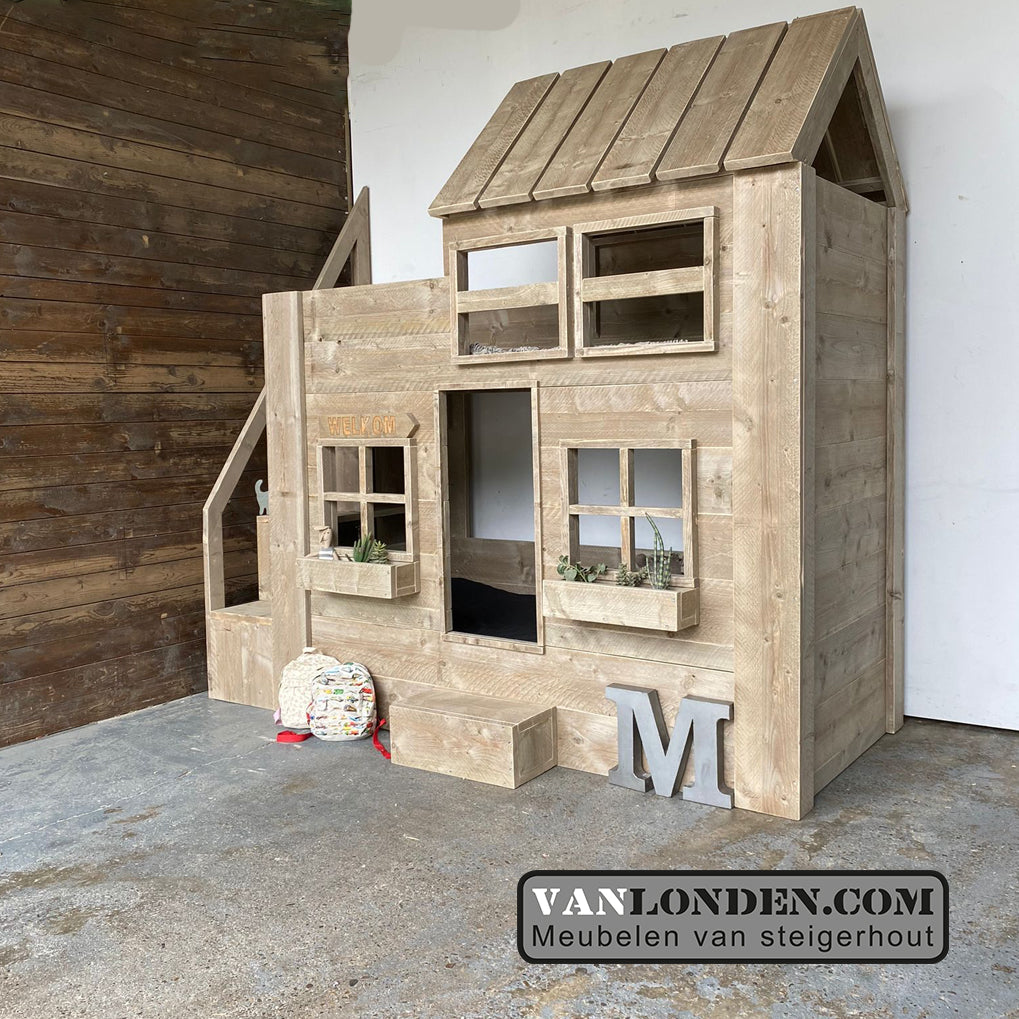 Steigerhouten hoogslaper huisje Meike