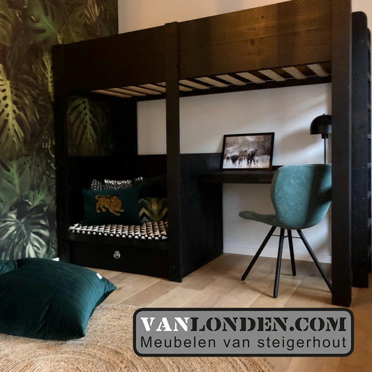 Steigerhouten zwarte hoogslaper met bureau Guido