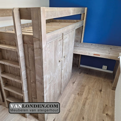 Steigerhouten hoogslaper met bureau Tippe