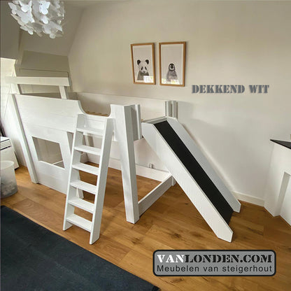 Steigerhouten hoogslaper met glijbaan Lieke