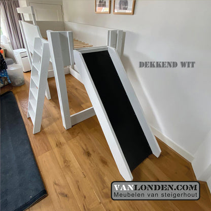 Steigerhouten hoogslaper met glijbaan Lieke