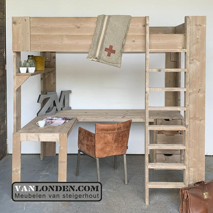 Steigerhouten hoogslaper met hoekbureau Manu