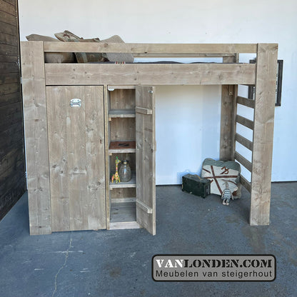Steigerhouten hoogslaper met kast Wendy