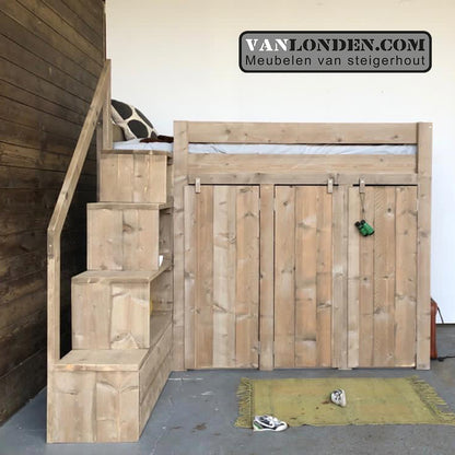 Steigerhouten hoogslaper met kast en trapkast Joppe