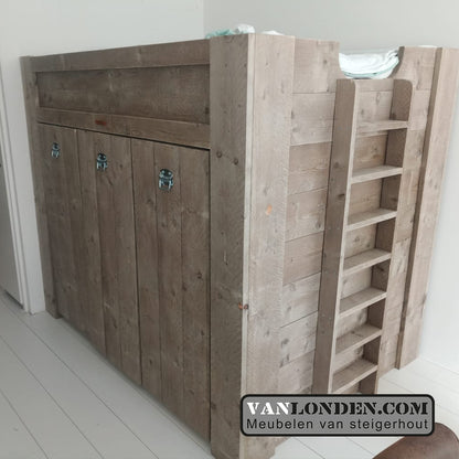 Steigerhouten hoogslaper met kasten Jake