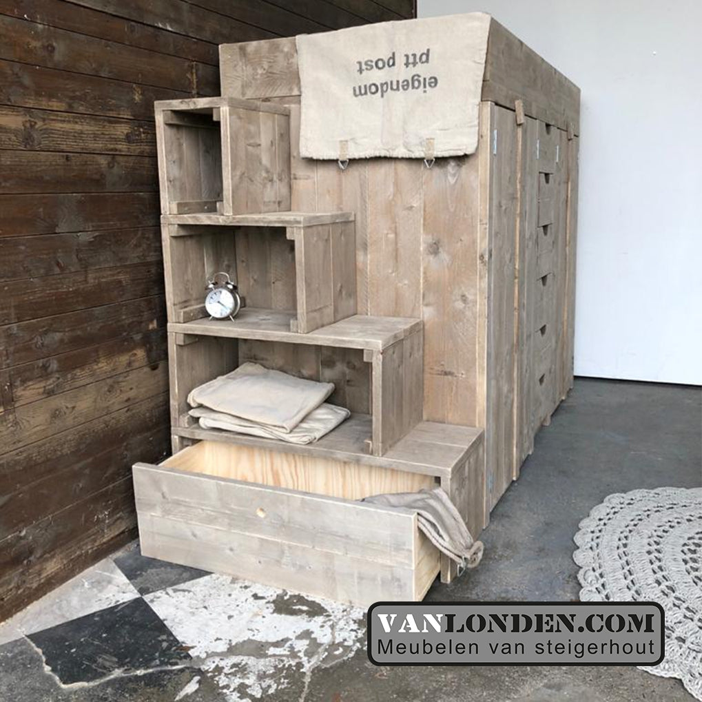Steigerhouten hoogslaper met kasten en trapkast Karel