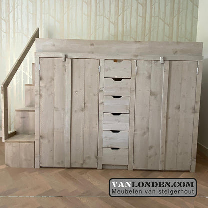 Steigerhouten hoogslaper met kasten en trapkast Karel