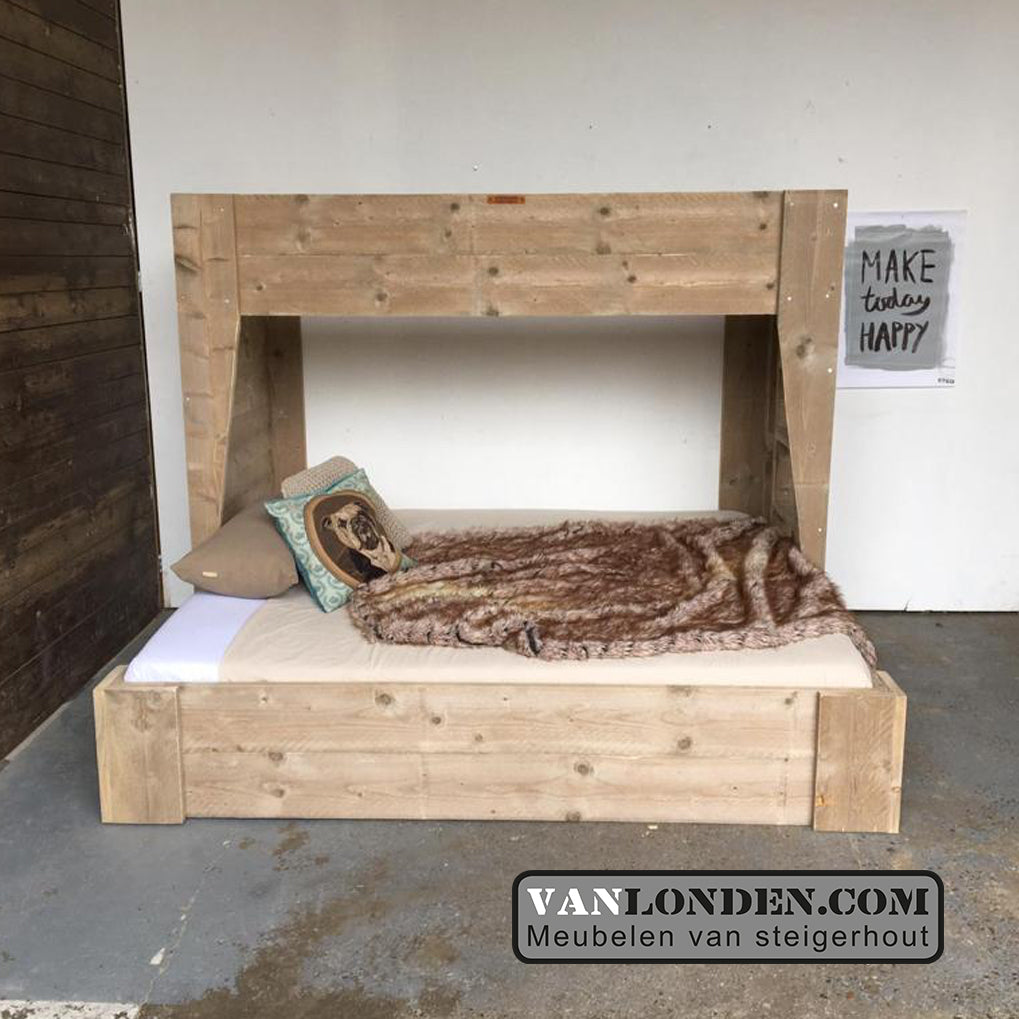 Steigerhouten hoogslaper met tweepersoonsbed Jennifer