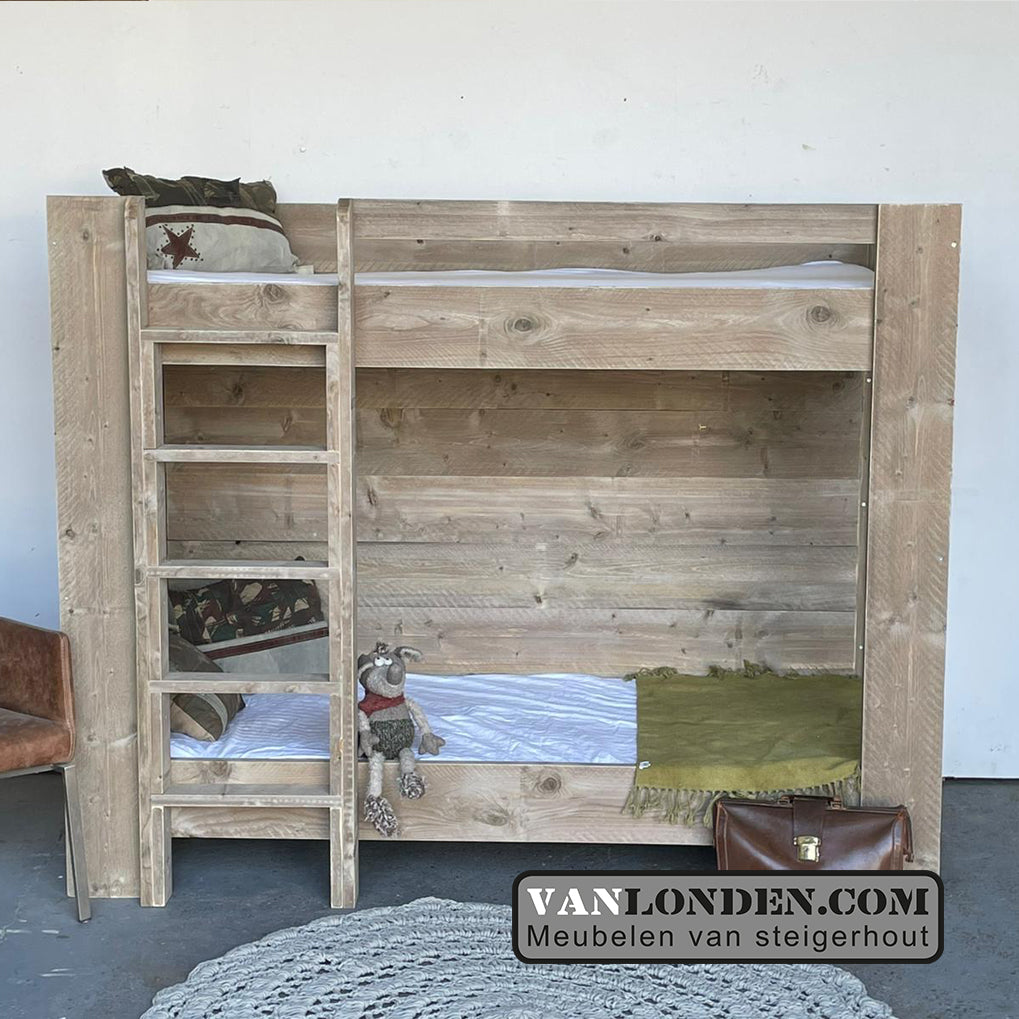 Steigerhouten stapelbed Jane