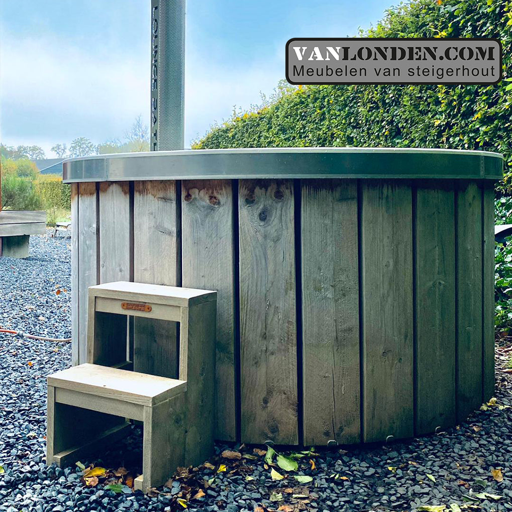 Steigerhouten  hottub trapje Ben