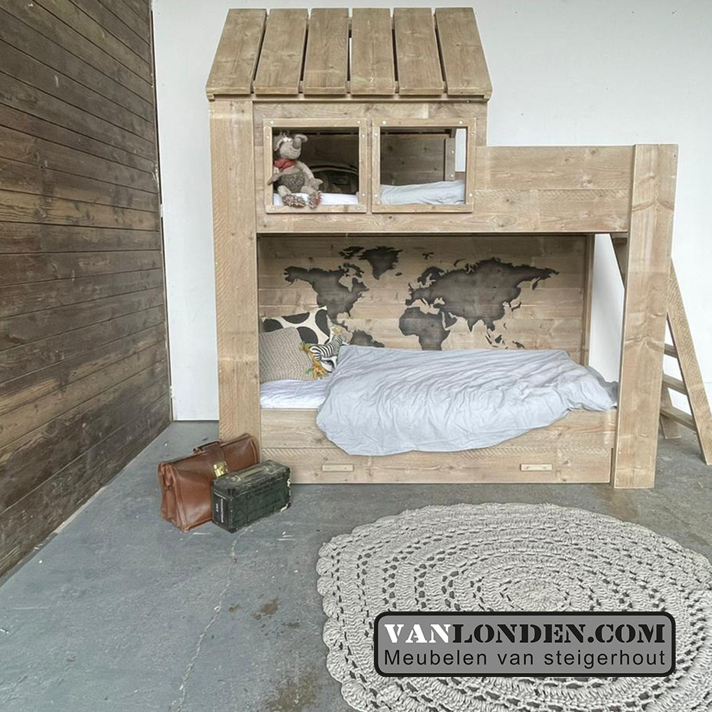 Steigerhouten huisjesbed Birgit