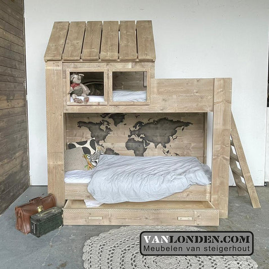 Steigerhouten huisjesbed Birgit