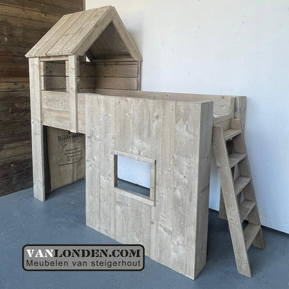 Steigerhouten huisjesbed Kaatje