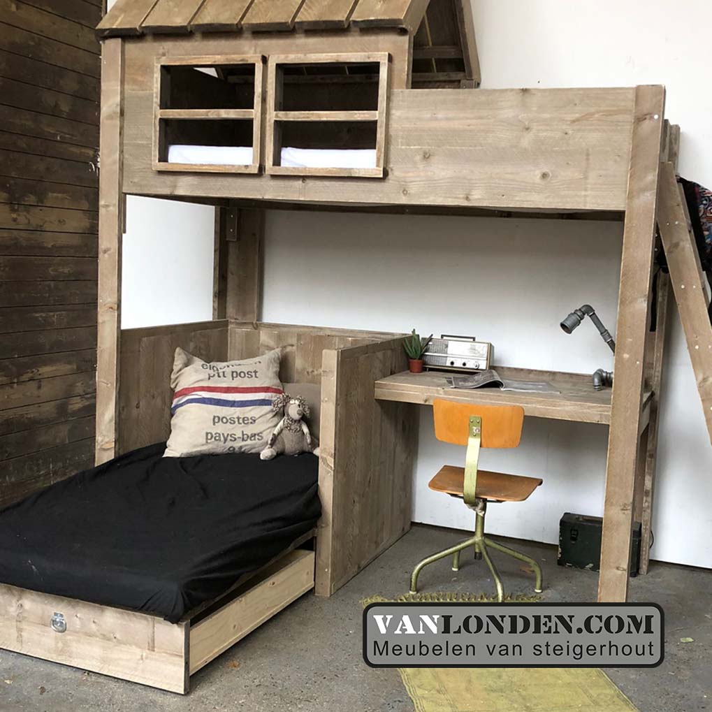 Steigerhouten huisjesbed met bureau Gideon