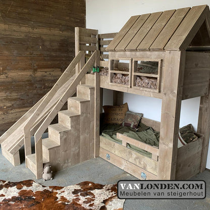 Steigerhouten huisjesbed Ramses