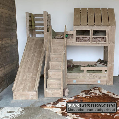 Steigerhouten huisjesbed Ramses