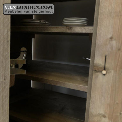 Steigerhouten kast met legplanken Ron