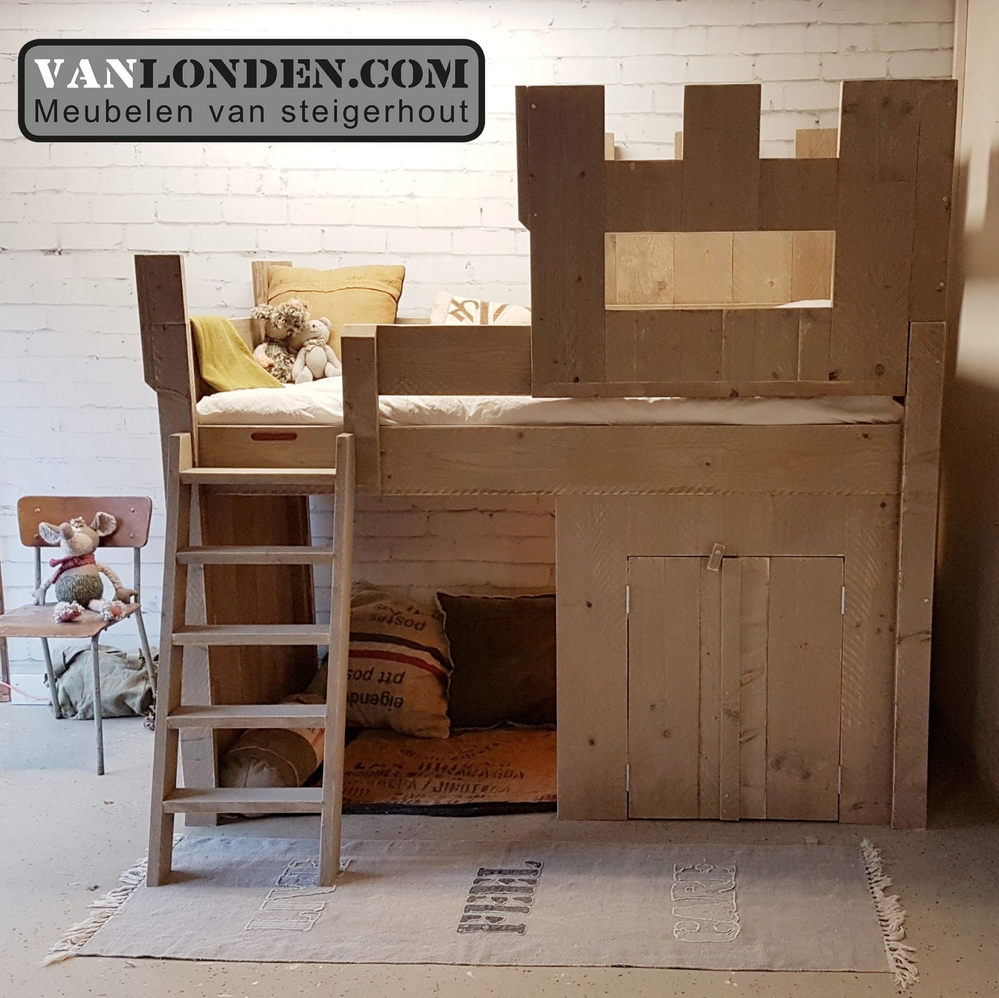 Steigerhouten kasteelbed Matthias