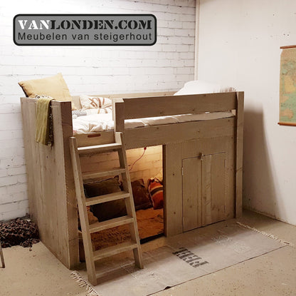 Steigerhouten kasteelbed Matthias