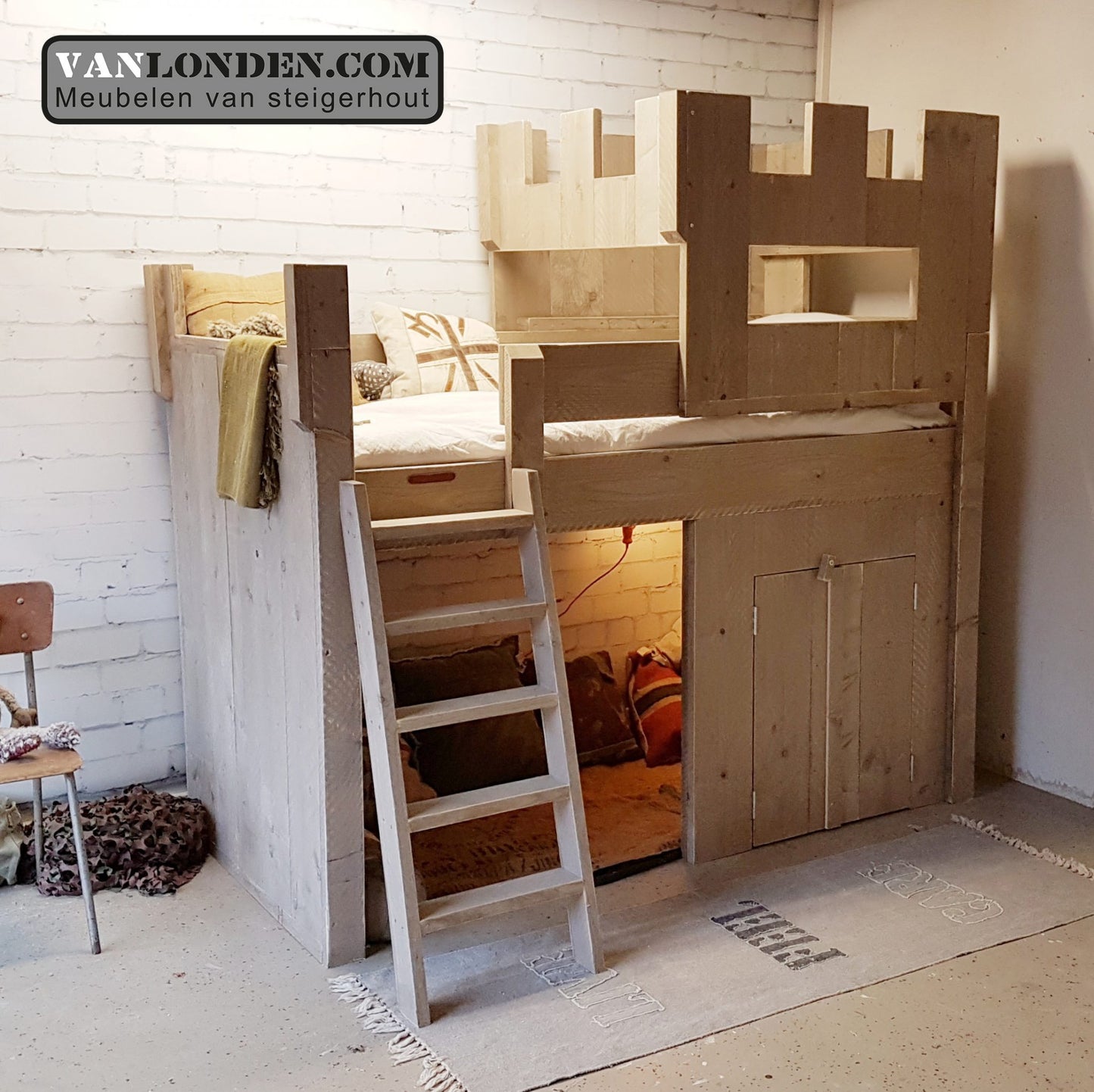 Steigerhouten kasteelbed Matthias