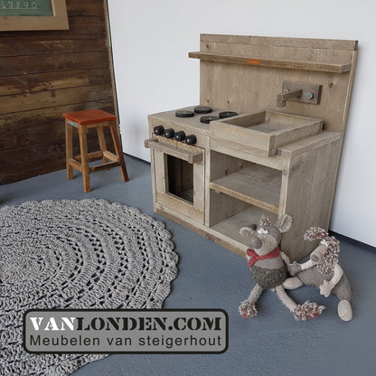 Steigerhouten kinderkeukentje Marlot