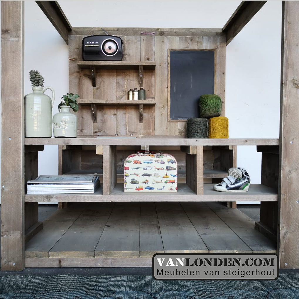 Steigerhouten kinderwinkeltje Amelie