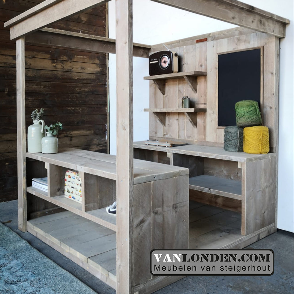 Steigerhouten kinderwinkeltje Amelie