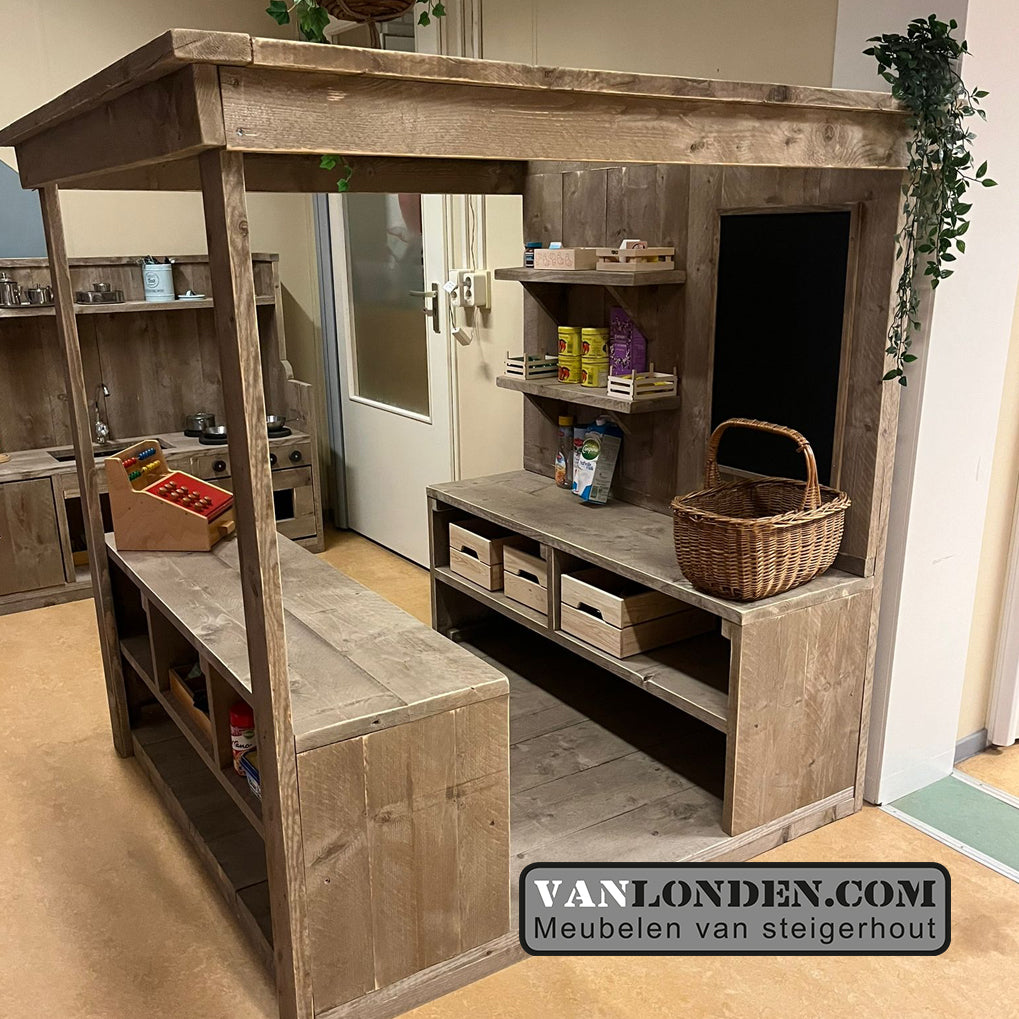 Steigerhouten kinderwinkeltje Amelie