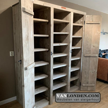 Steigerhouten opbergkast Ilonka