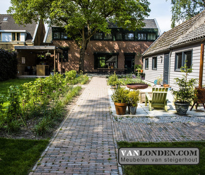 Steigerhouten overkapping en eettafel