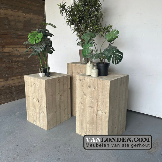 Steigerhouten plantensokkel Wim